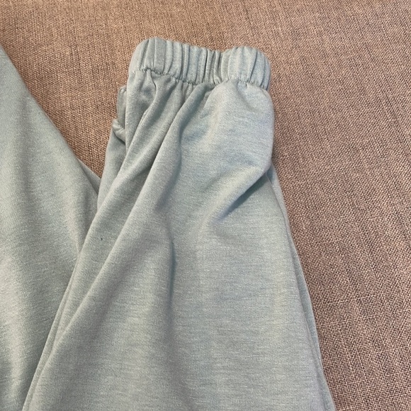 SHEIN Light Sage Green Joggers with Elastic waist band, drawstring and p… - Picture 5 of 6